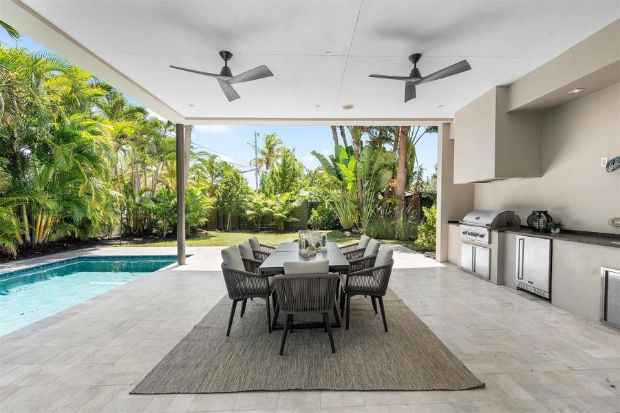 Furnished interior view inside a new home in , Fort Lauderdale (Image 33).