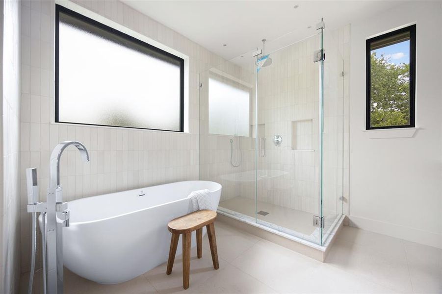 Furnished interior view inside a new home in , Dallas (Image 33). Furnished interior view inside a new home in , Dallas (Image 33).