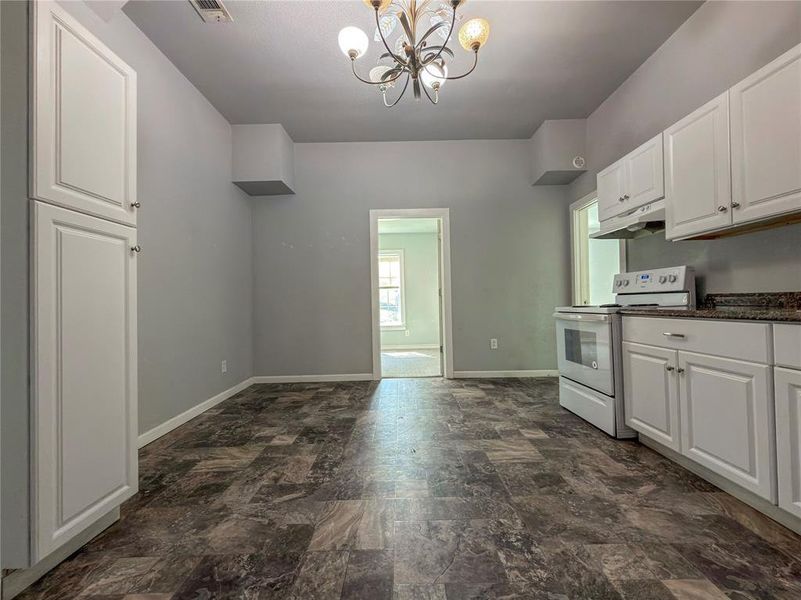 Spacious, unfurnished interior of a new home in , Mineral Wells (Image 17).
