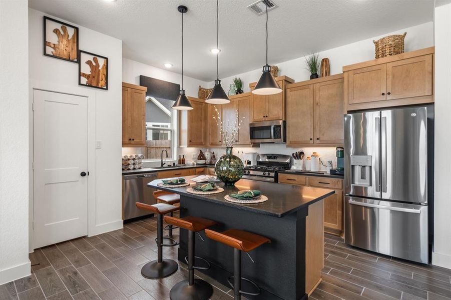 Photos are REPRESENTATIVE of the home /floor plan and are NOT of the actual home.  Selections, features, and room options may vary.  For more info., contact Chesmar Homes.