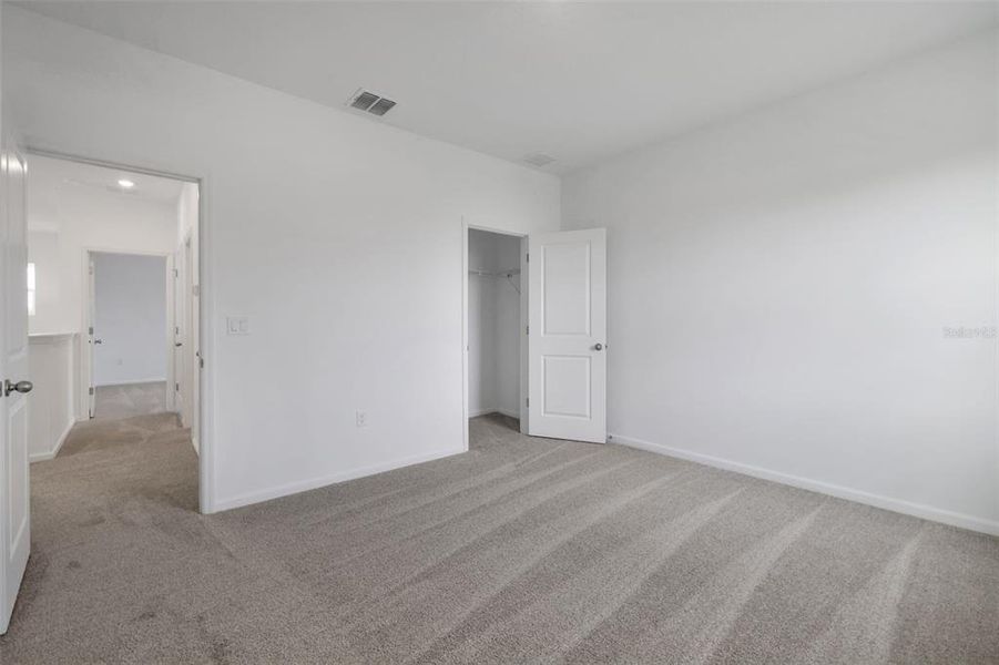 Spacious, unfurnished interior of a new home in Crossroads at Kelly Park, Apopka (Image 25). Spacious, unfurnished interior of a new home in Crossroads at Kelly Park, Apopka (Image 25).