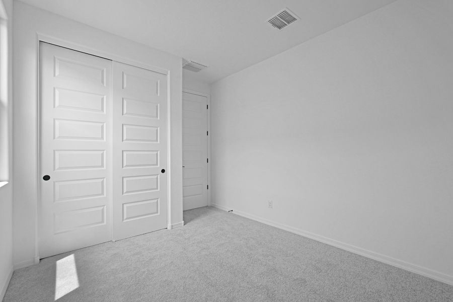 Spacious, unfurnished interior of a new home in Artisan at Asante Discovery Collection, Surprise (Image 31). Spacious, unfurnished interior of a new home in Artisan at Asante Discovery Collection, Surprise (Image 31).