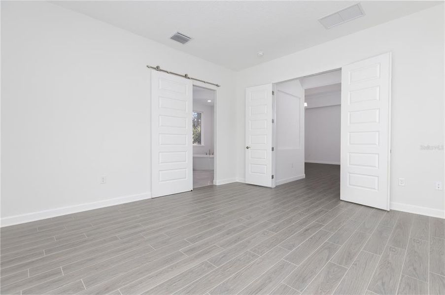 Spacious, unfurnished interior of a new home in Toscana, Palm Coast (Image 26).