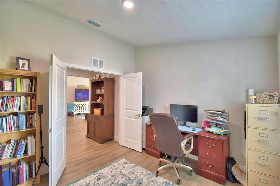Furnished interior view inside a new home in Harmony at Lake Eloise, Winter Haven (Image 38).