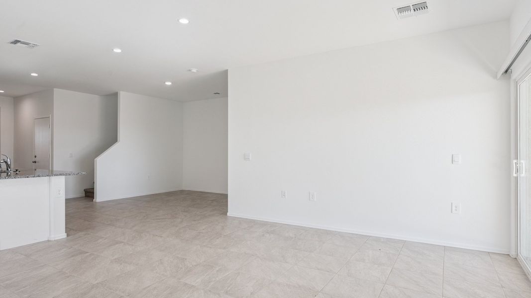 Representative unfurnished interior of a home built from the Ibis by D.R. Horton in Elena Trails, Maricopa (Image 16).