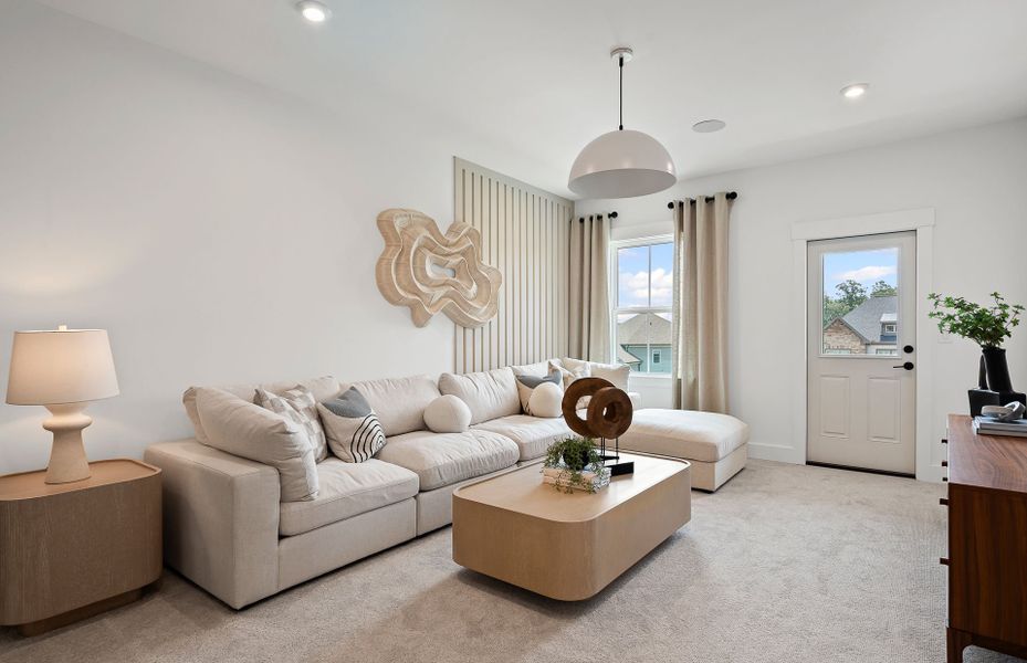 Representative furnished interior of a home built from the Fieldcrest by Pulte Homes in Traditions of Braselton, Jefferson (Image 42). Representative furnished interior of a home built from the Fieldcrest by Pulte Homes in Traditions of Braselton, Jefferson (Image 42).