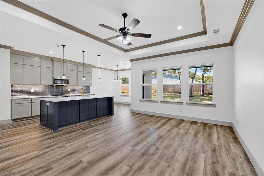 Spacious, unfurnished interior of a new home in , Ennis (Image 12).