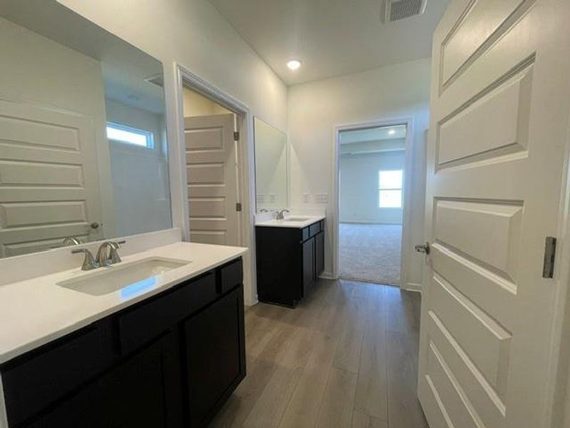Furnished interior view inside a new home in Salacoa, Calhoun (Image 8).