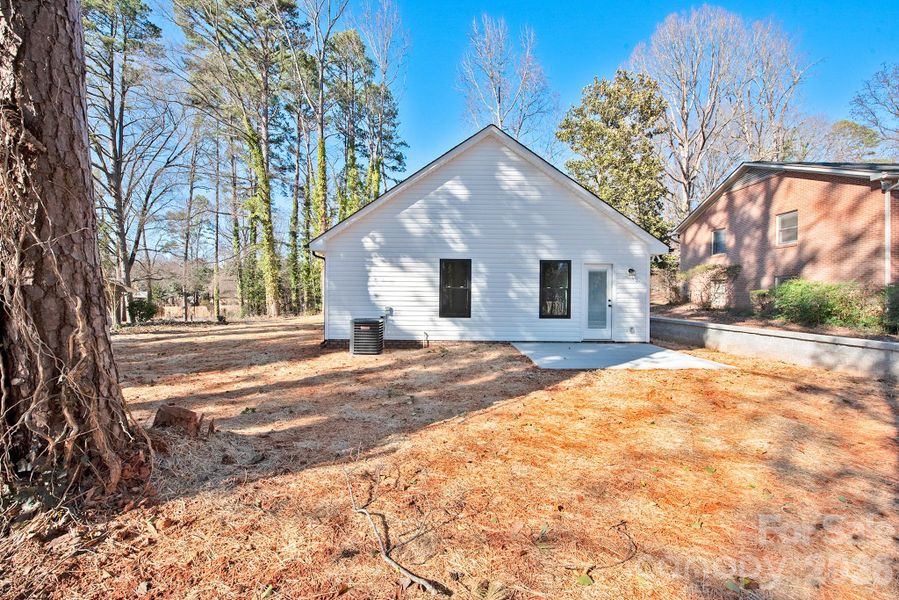 Exterior details and patio area of a home in , Kannapolis (Image 3).