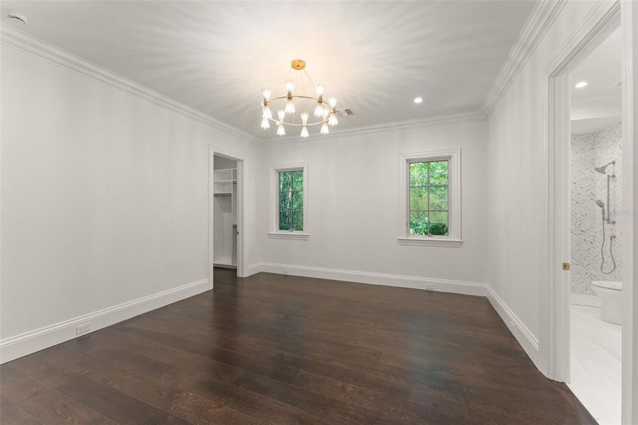 Spacious, unfurnished interior of a new home in , Windermere (Image 76).