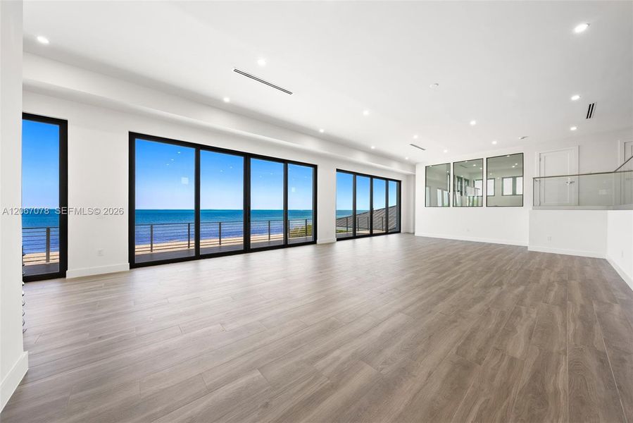 Spacious, unfurnished interior of a new home in , Marathon (Image 101). Spacious, unfurnished interior of a new home in , Marathon (Image 101).