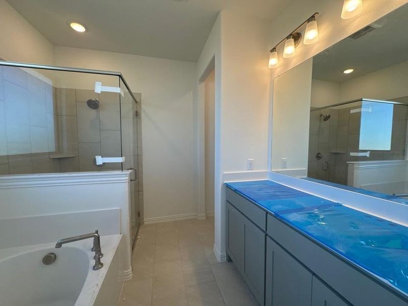 Image 12 of a home in Fairview Meadows.