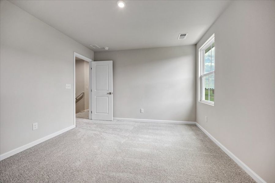 Spacious, unfurnished interior of a new home in Cameron Ridge 2-Story, Columbia (Image 20). Spacious, unfurnished interior of a new home in Cameron Ridge 2-Story, Columbia (Image 20).