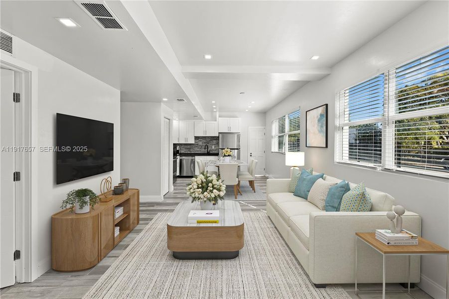 Virtually staged in 305 NW 58th St Virtually staged in 305 NW 58th St