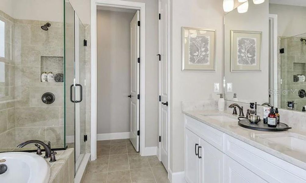 Furnished interior view inside a new home in Center Lake Ranch Community Group Page, St. Cloud (Image 8).