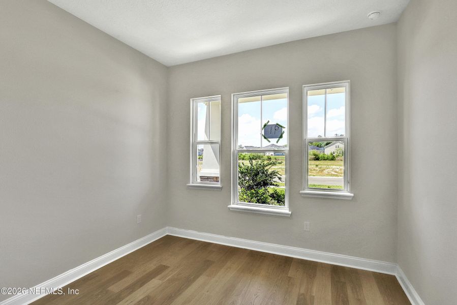 Spacious, unfurnished interior of a new home in Hyland Trail, Green Cove Springs (Image 8).