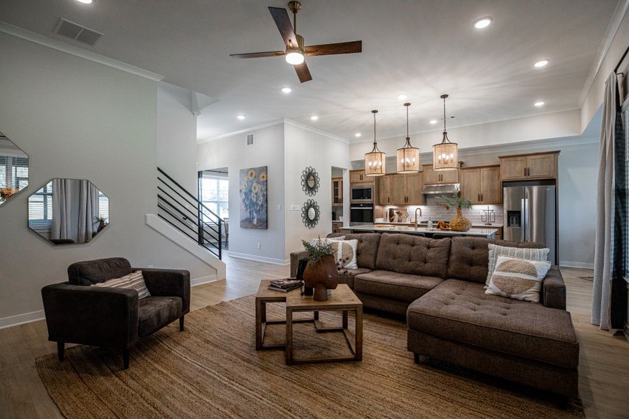 Representative furnished interior of a home built from the Willow by Grant & Co in Manor at Hall Creek, Arlington (Image 120).
