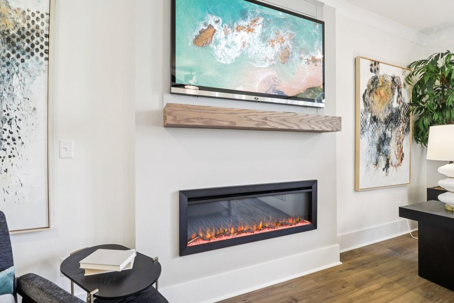 Representative furnished interior of a home built from the Bradley II by Great Southern Homes in Sedona, Greenville (Image 98).
