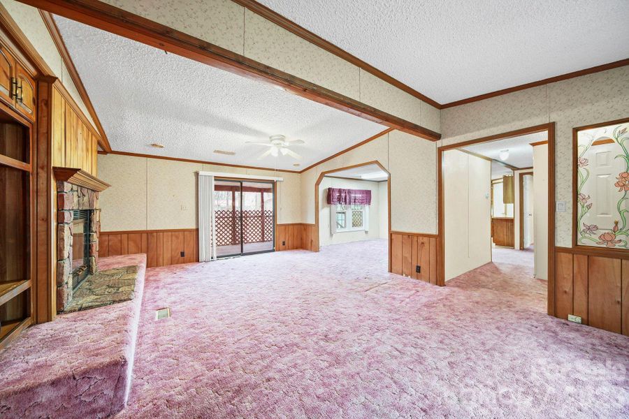 Image 23 of a home in .