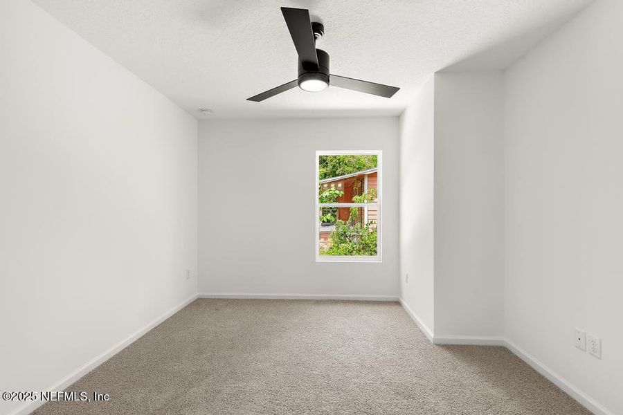 Spacious, unfurnished interior of a new home in , Jacksonville (Image 37).