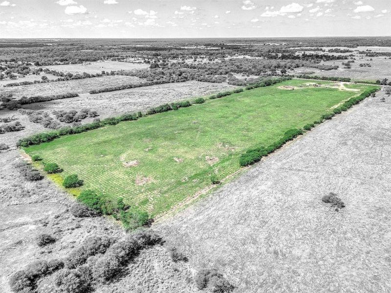 Image 10 of a home in .