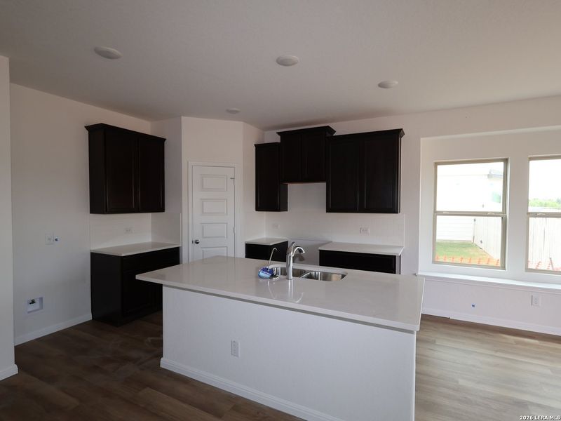 Furnished interior view inside a new home in Cinco Lakes, San Antonio (Image 4). Furnished interior view inside a new home in Cinco Lakes, San Antonio (Image 4).