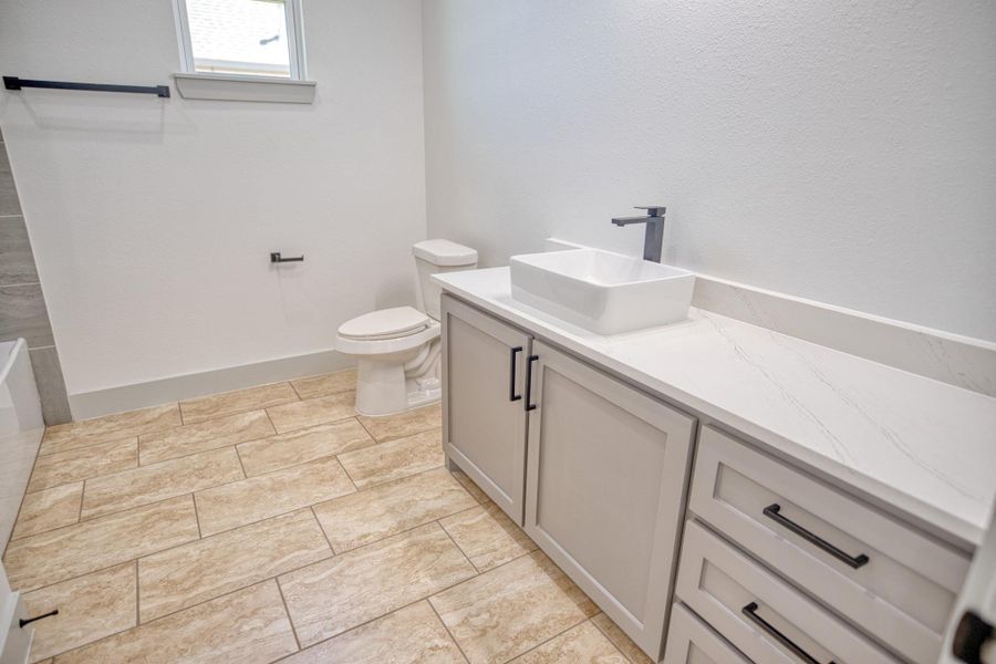 Furnished interior view inside a new home in , Angleton (Image 6).