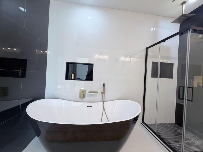 Furnished interior view inside a new home in , Houston (Image 13).