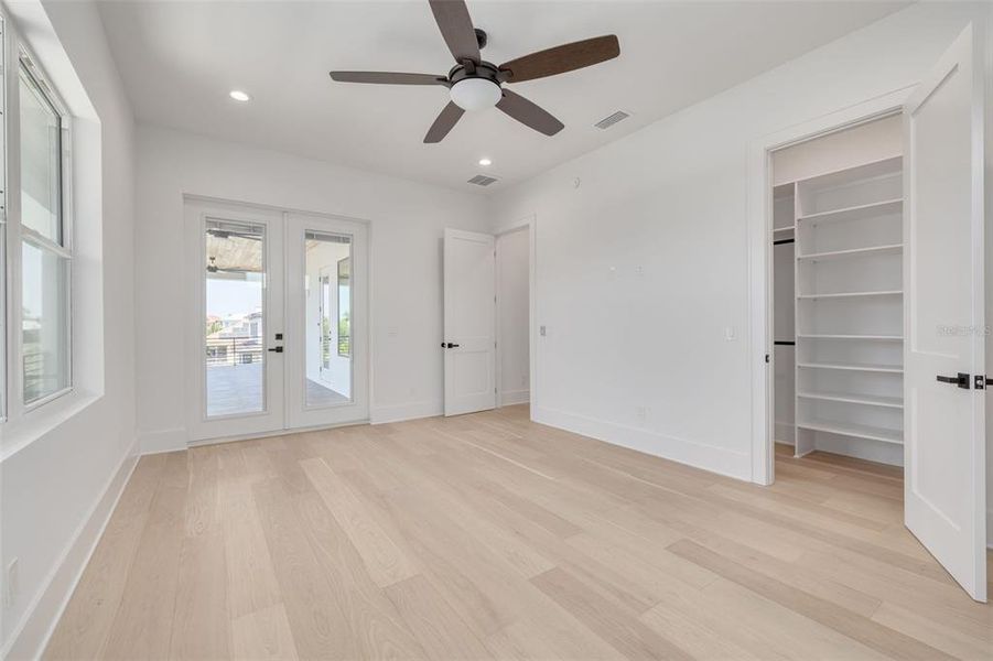 Spacious, unfurnished interior of a new home in , Gulfport (Image 27). Spacious, unfurnished interior of a new home in , Gulfport (Image 27).