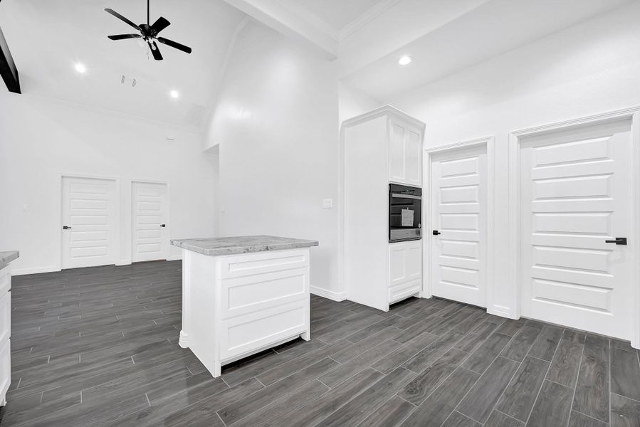 Furnished interior view inside a new home in , Anahuac (Image 8).