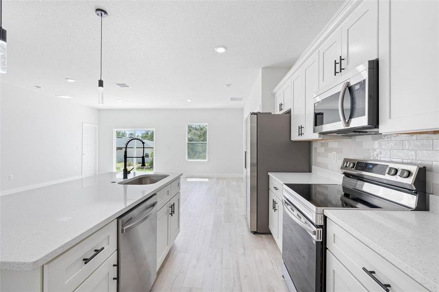 Furnished interior view inside a new home in , Ocala (Image 5).