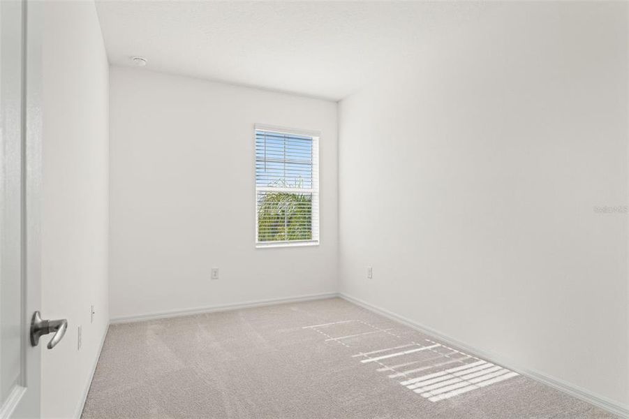 Spacious, unfurnished interior of a new home in , Bradenton (Image 36).