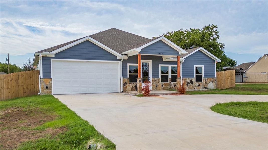 Craftsman inspired home with a garage