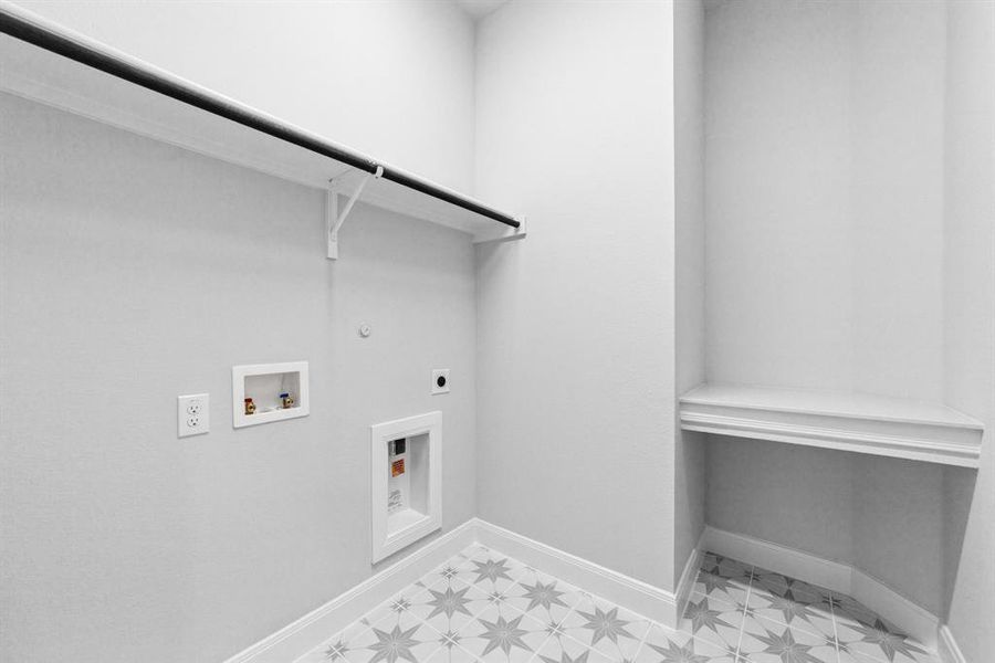 Spacious, unfurnished interior of a new home in Talia – Garden Series, Mesquite (Image 14).