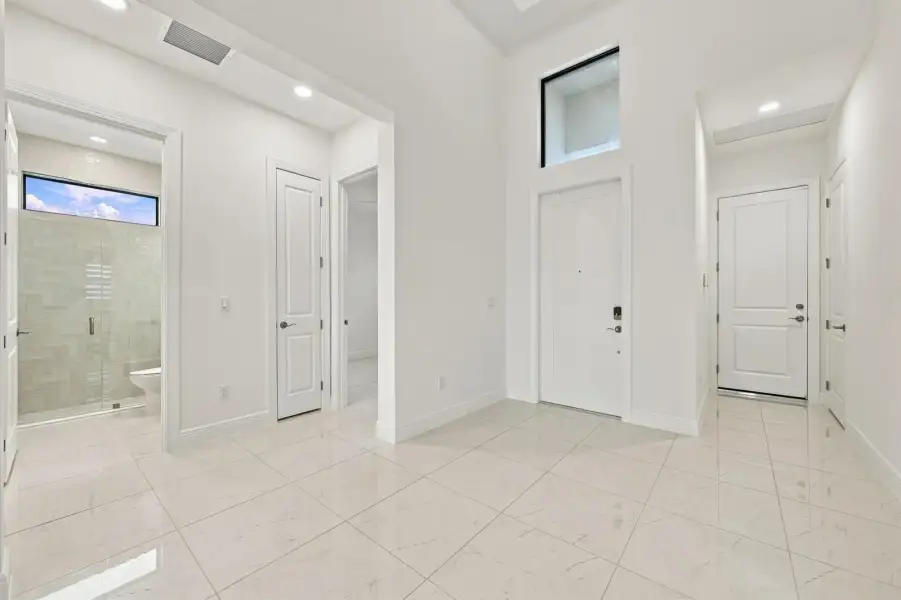 Foyer Foyer