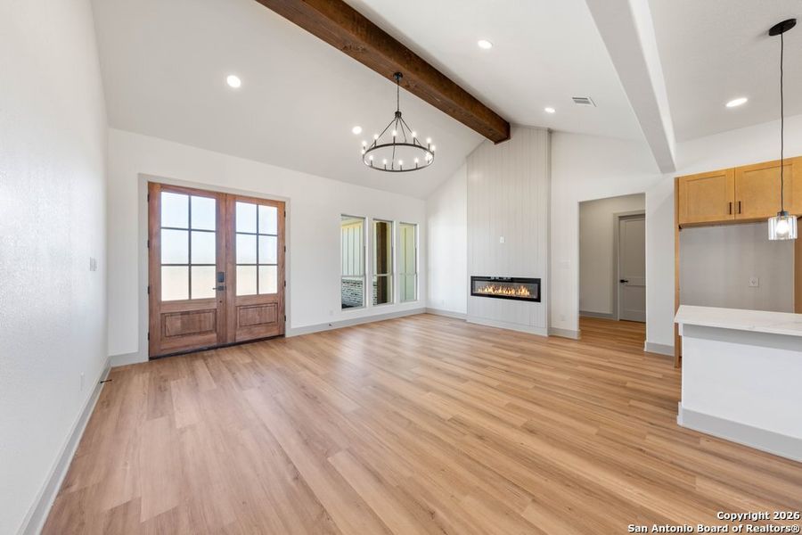 Spacious, unfurnished interior of a new home in , Poteet (Image 39).