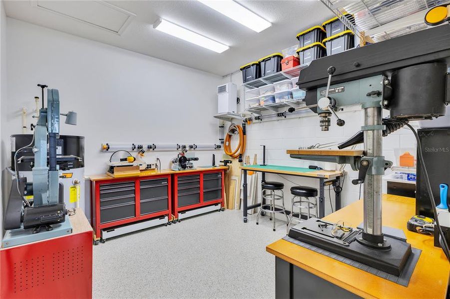 Image 28 of a home in .