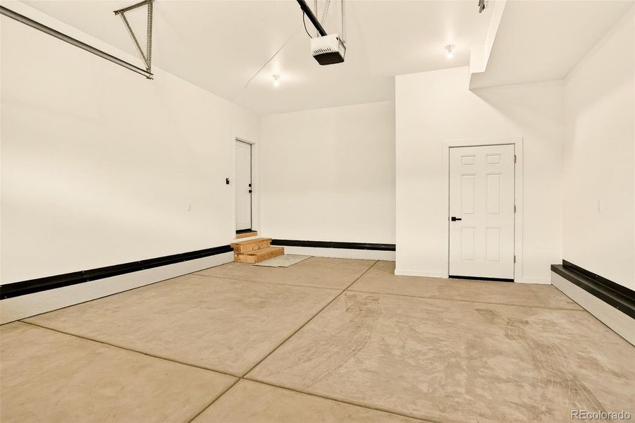 Oversize 1 car garage, 18.5x18 oversized 8x10 ft garage door, lots of additional storage space.