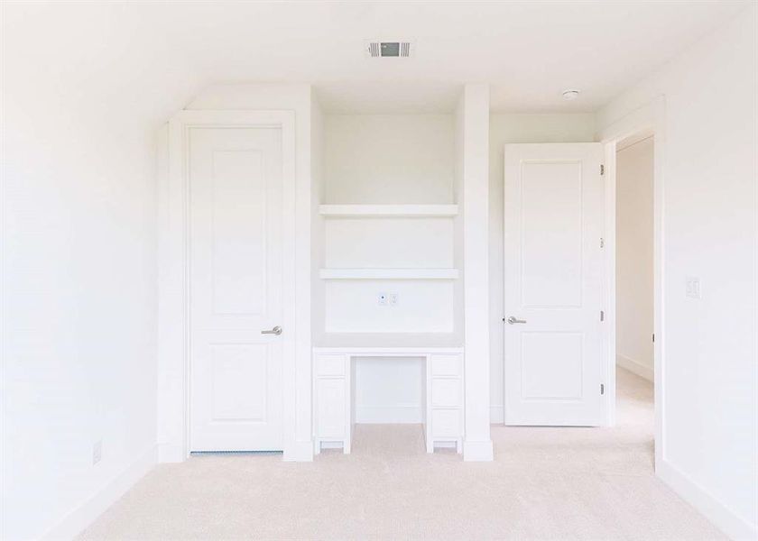 Image 28 of a home in .