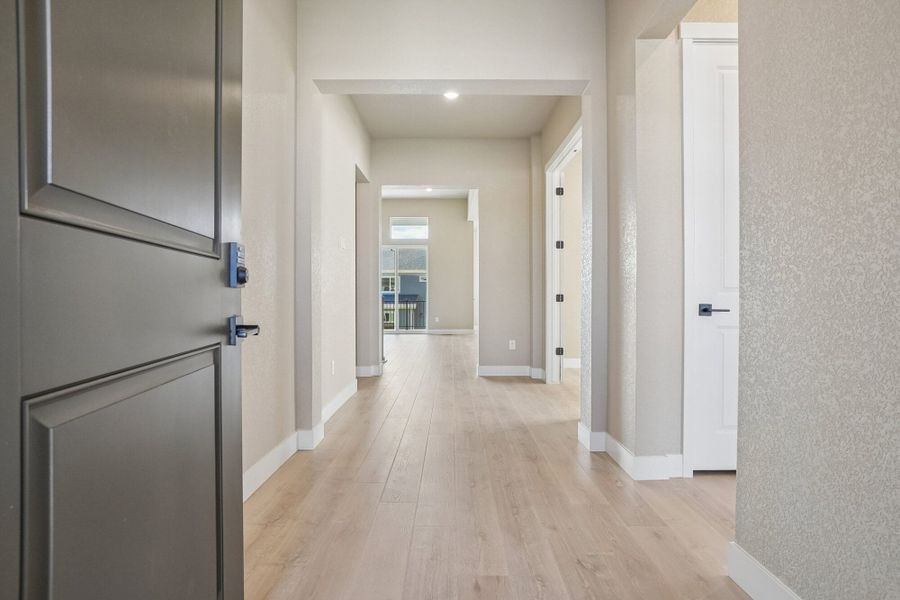 Spacious, unfurnished interior of a new home in Jackson Creek North, Monument (Image 23).