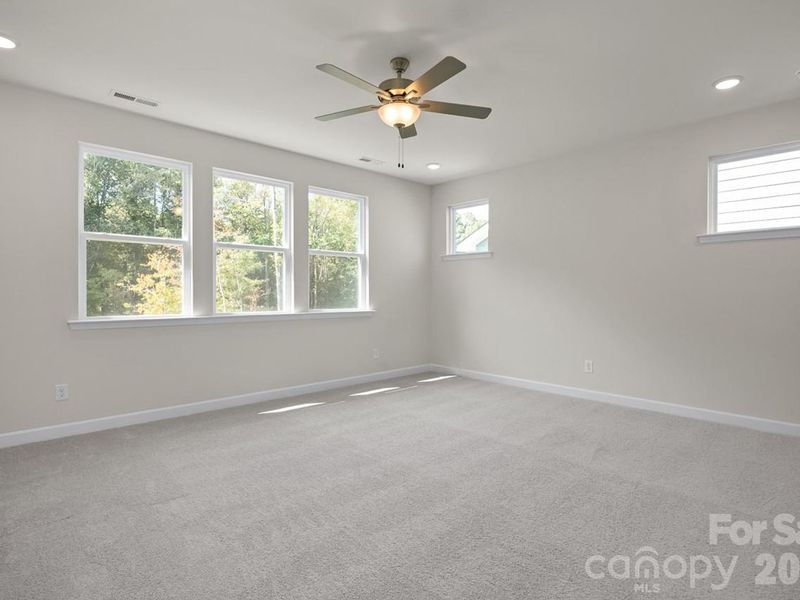 Spacious, unfurnished interior of a new home in Enclave at Belmont, Belmont (Image 6).