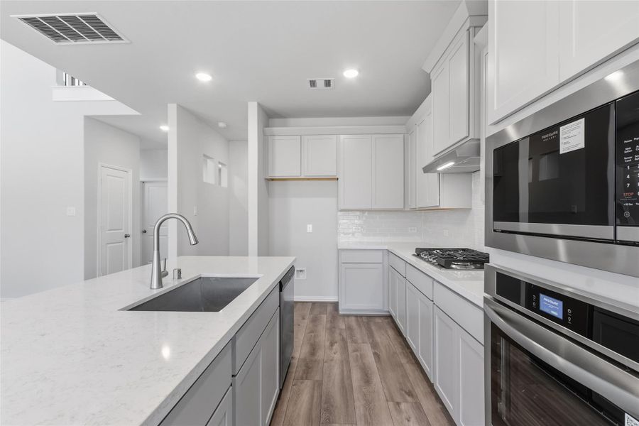 Furnished interior view inside a new home in The Woodlands Hills, Willis (Image 12).
