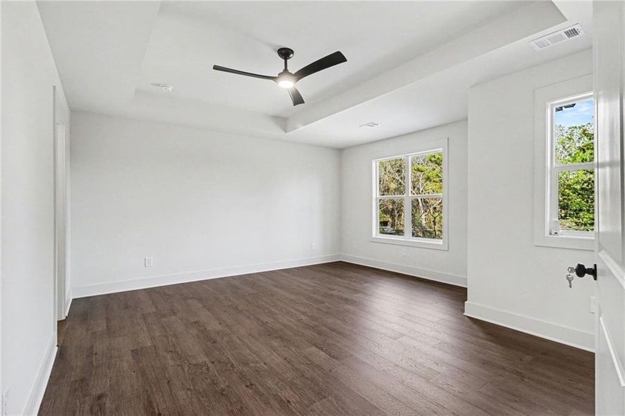 Spacious, unfurnished interior of a new home in , Decatur (Image 27).