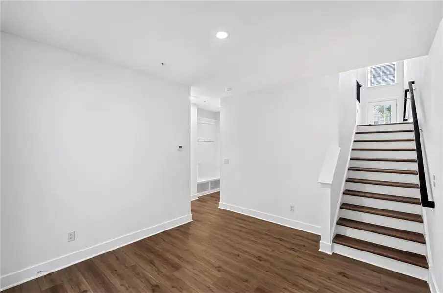 Spacious, unfurnished interior of a new home in Forrest Crossing, Woodstock (Image 11). Spacious, unfurnished interior of a new home in Forrest Crossing, Woodstock (Image 11).