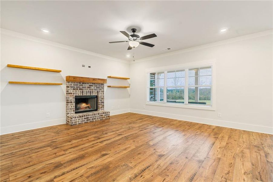 Spacious, unfurnished interior of a new home in Alcovy Station, Covington (Image 24).