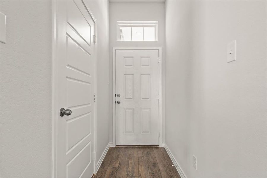 Image 17 of a home in Sycamore Landing. Image 17 of a home in Sycamore Landing.