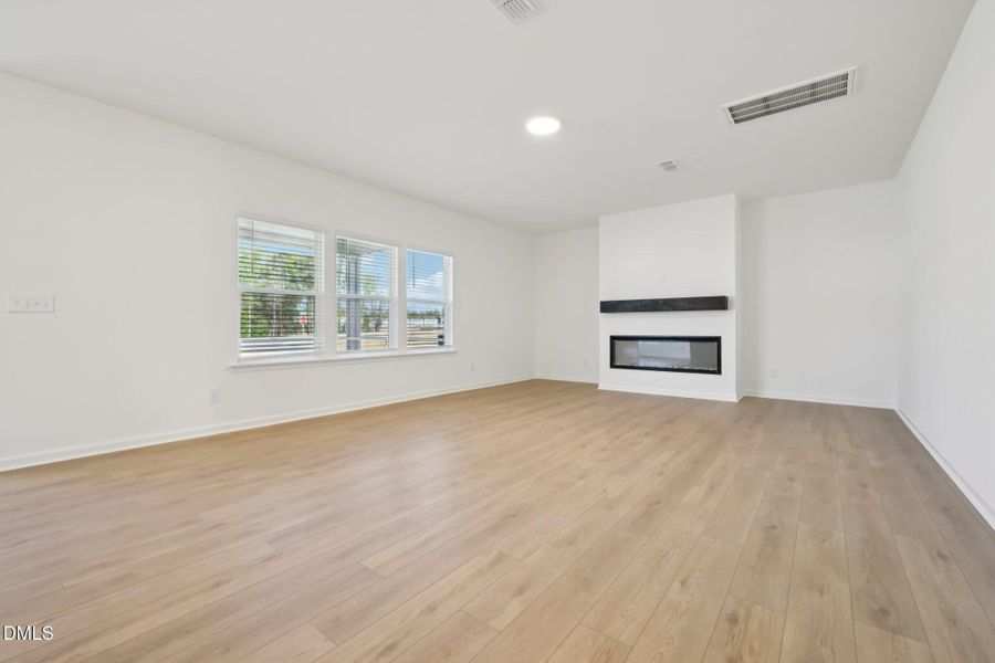 10-web-or-mls-Seraphic Wy-S3103-010
