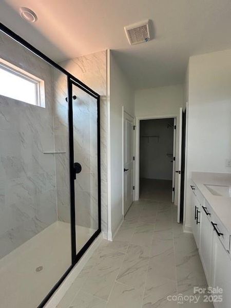 Image 7 of a home in . Image 7 of a home in .