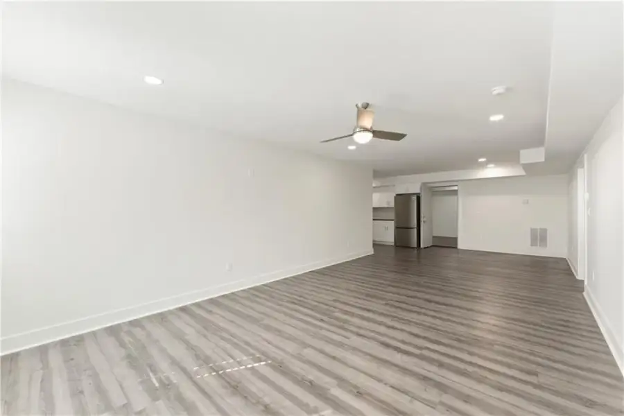 Spacious, unfurnished interior of a new home in , Gainesville (Image 53). Spacious, unfurnished interior of a new home in , Gainesville (Image 53).