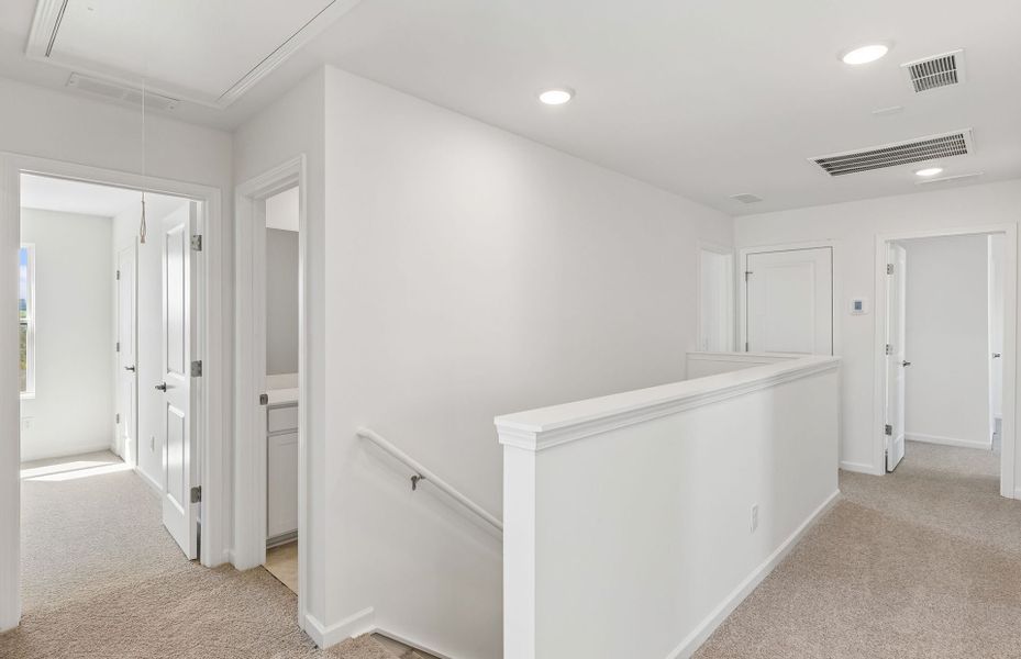 Spacious, unfurnished interior of a new home in Highlands of Carter's Station, Columbia (Image 36). Spacious, unfurnished interior of a new home in Highlands of Carter's Station, Columbia (Image 36).